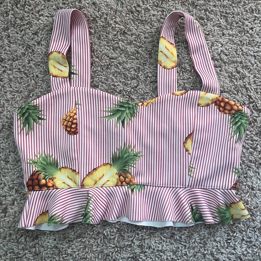 Forever 21 Crop Top Size S